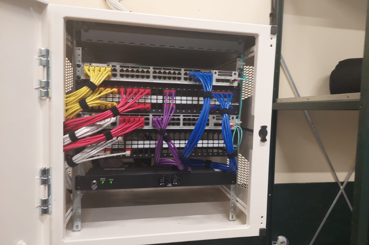 DGSTEK network cabling